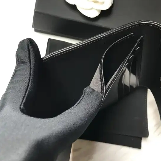 Hyper Peter WALLET CHANEL 0514
